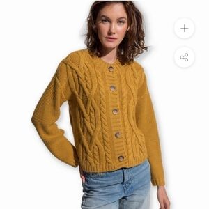 HAND MADE CHUNKY WOOL OR WOOL BLEND WOMENS BUTTON CARDIGAN L new